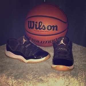 Size 13c Jordan 11’s